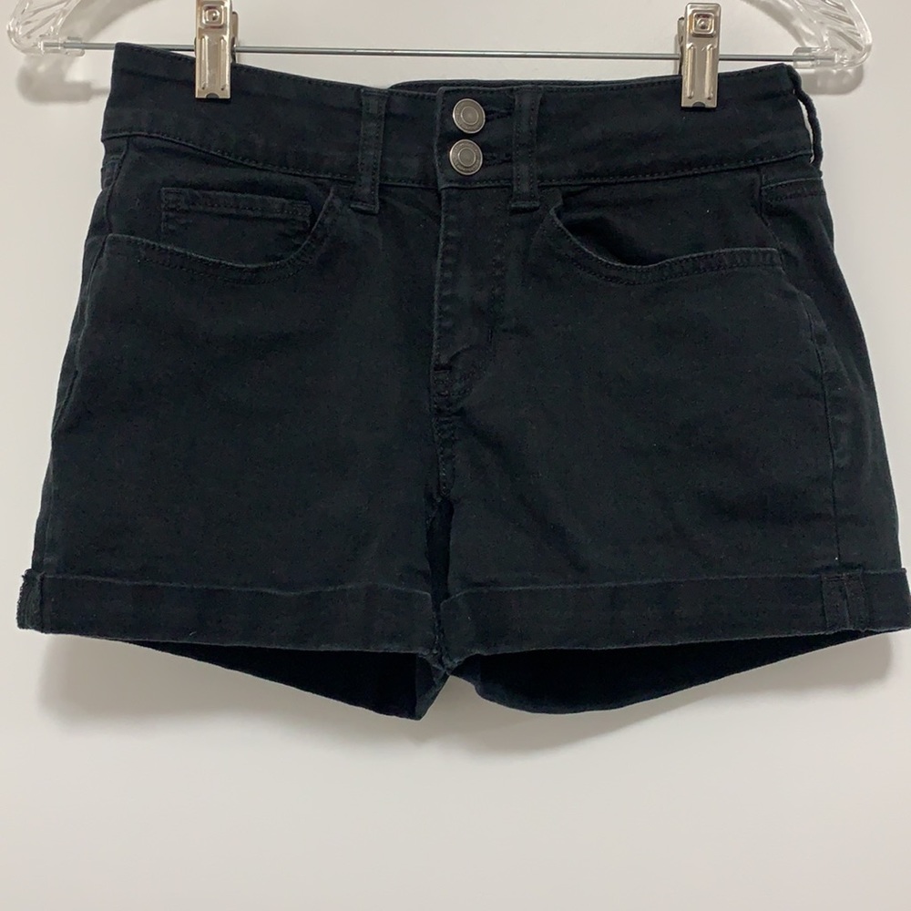 So Black Cuff Jean Shorts
